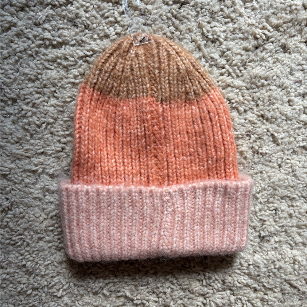 a new day Gradient Peach-Pink Knit Beanie - Picture 2 of 2